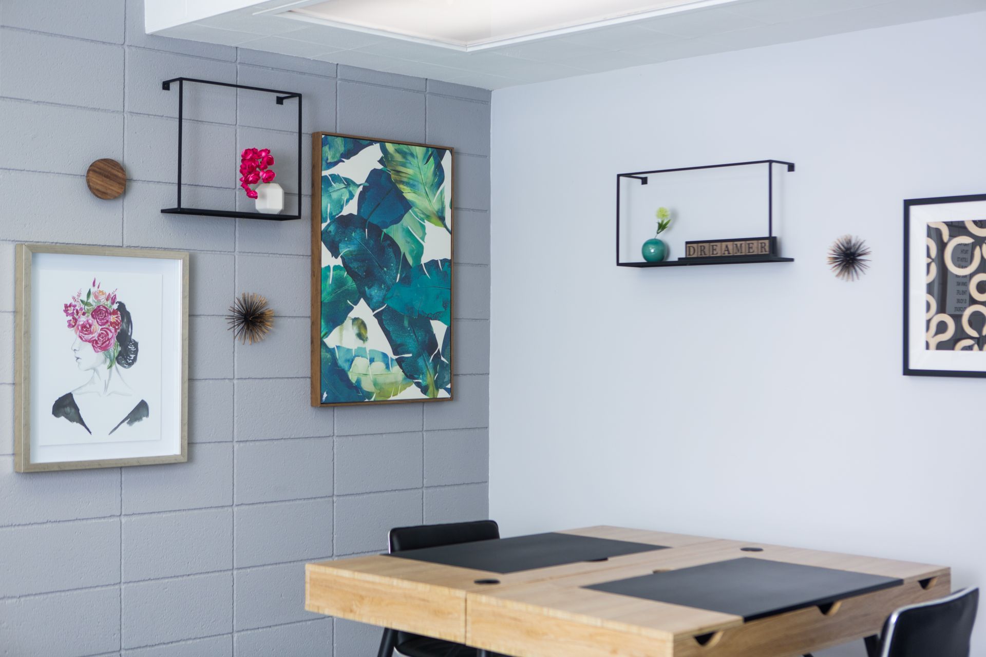 Dedicated Desk